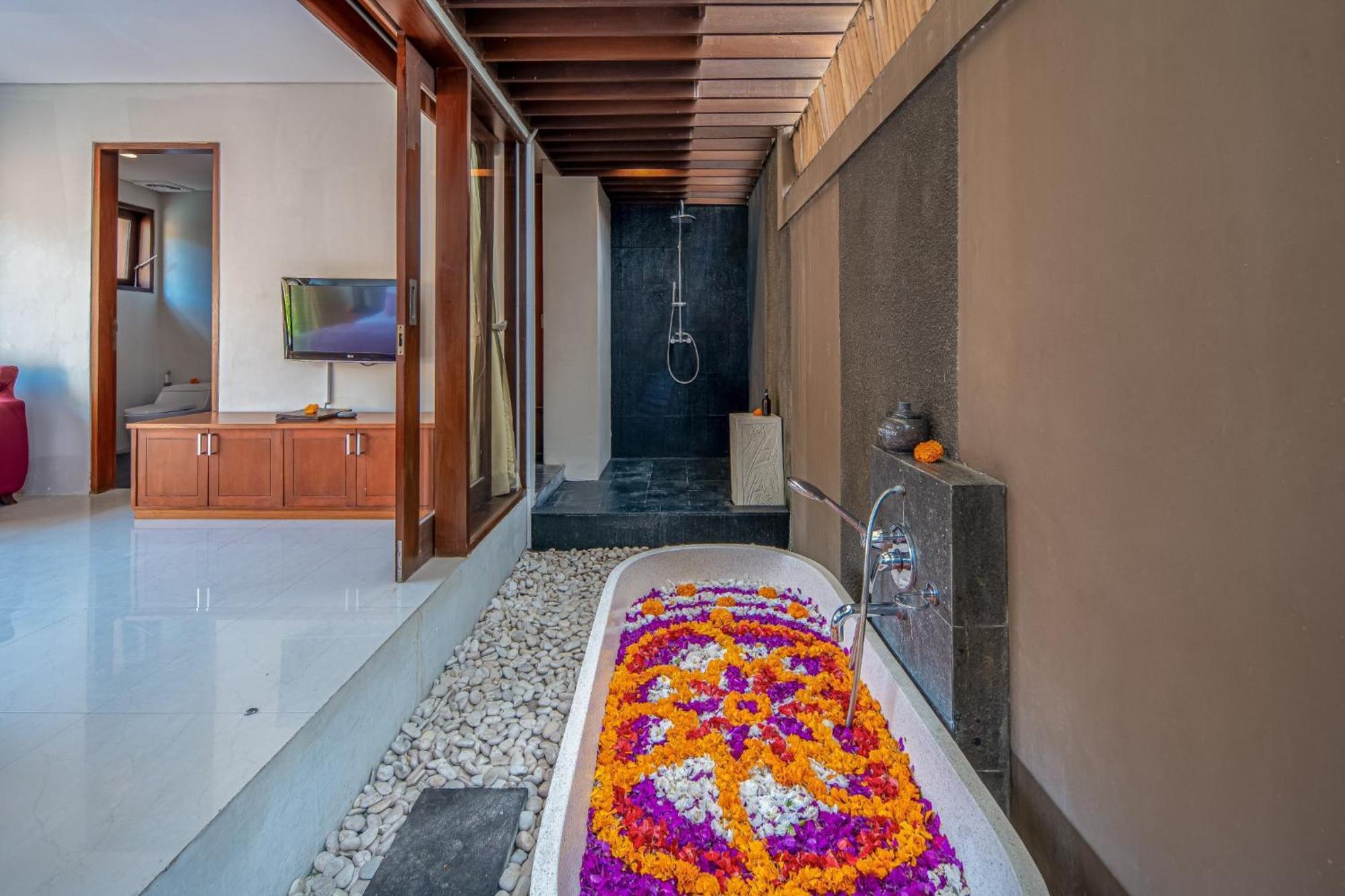 Nyanyi Sanctuary Villa By Ini Vie Hospitality Tanah Lot  Exterior photo